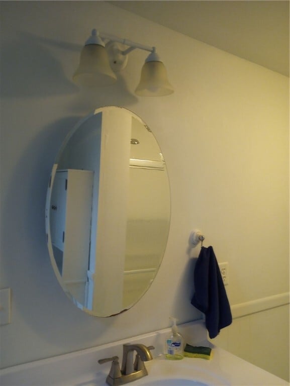 Building Photo - 602 Porter St