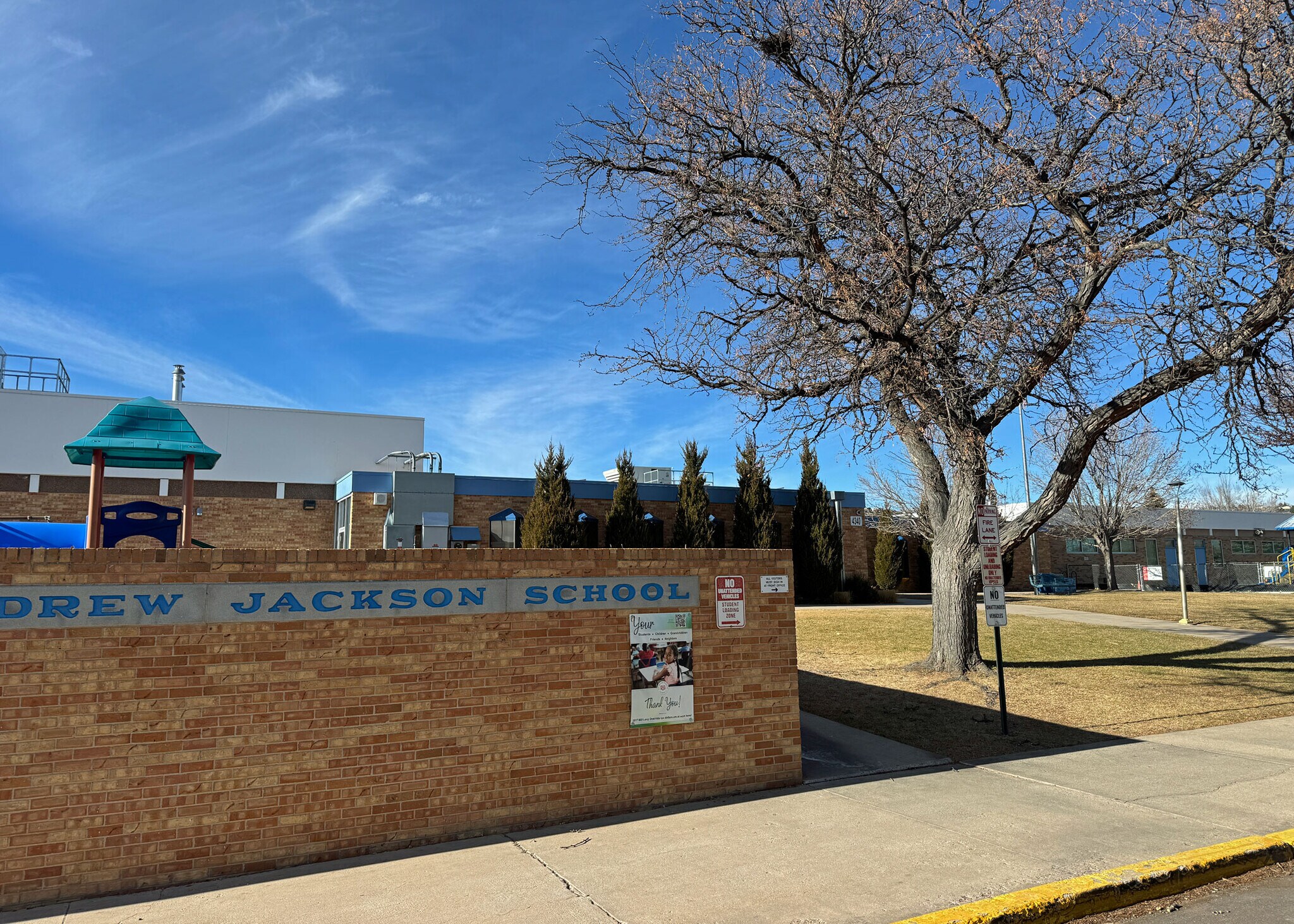 Building Photo - 1118 Darby St