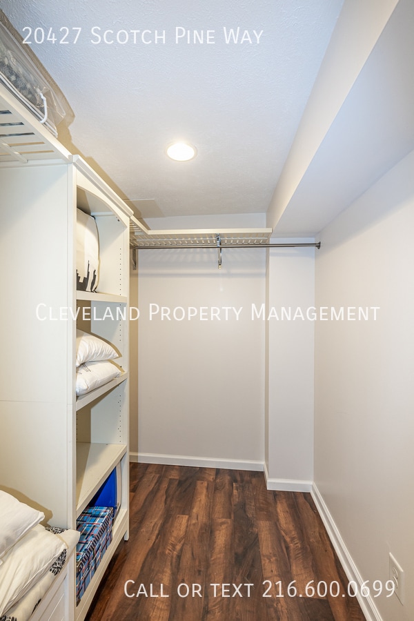 Building Photo - 20427 Scotch Pine Way