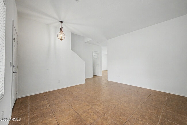 Building Photo - 14165 W Crocus Dr