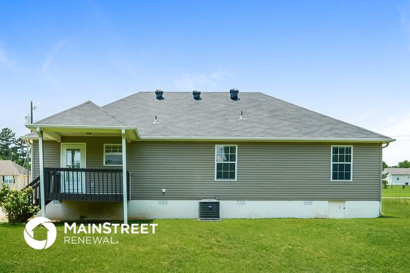 Building Photo - 373 Quail Hollow Rd