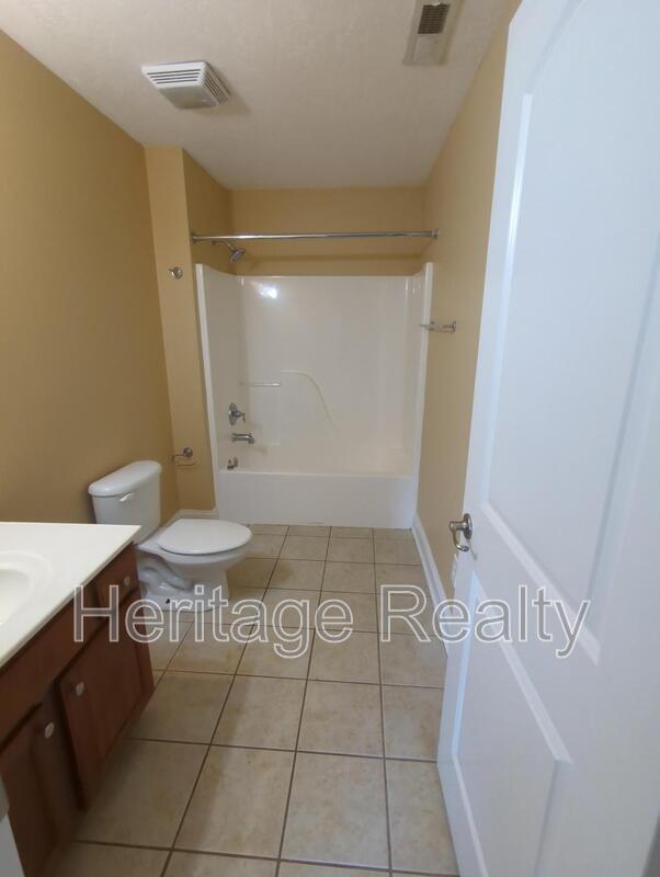Building Photo - 655 Yorkland Way