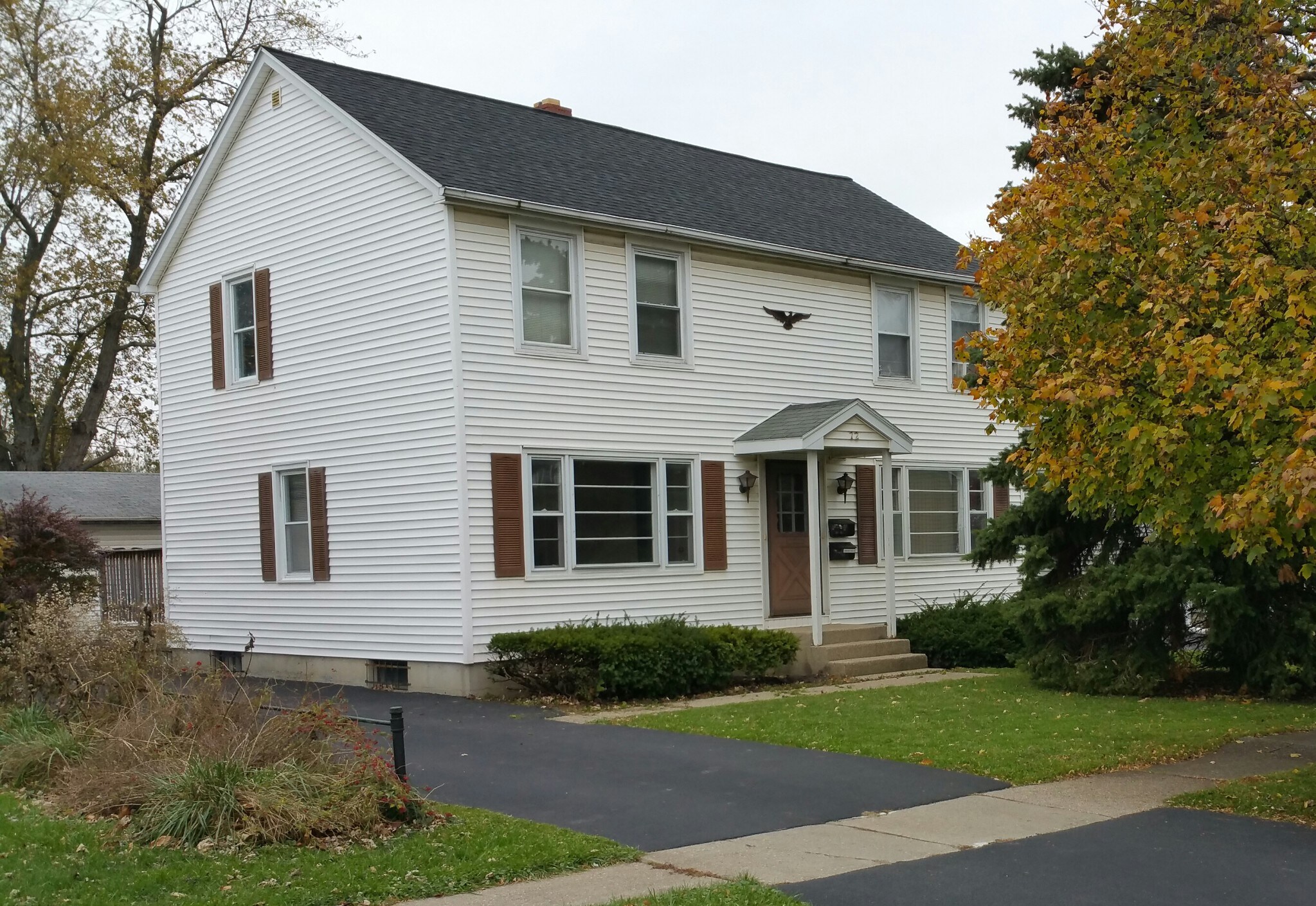 Duplex Front - 72 Montfort Dr