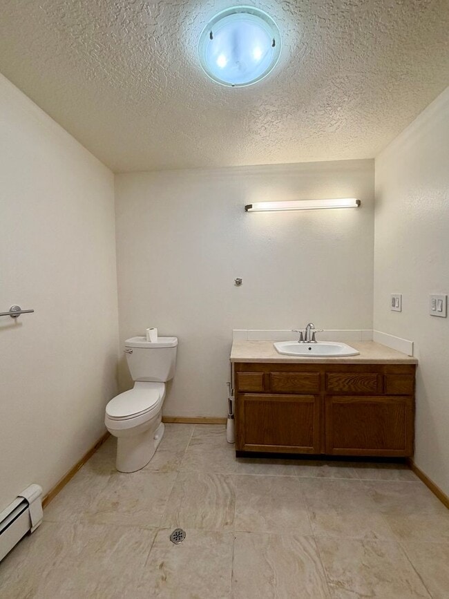 Building Photo - 3BR/2.5BA Home – 2-Car Garage - More photos coming soon!!
