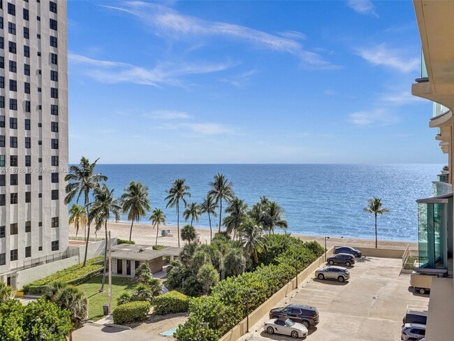 Building Photo - 2501 S Ocean Dr