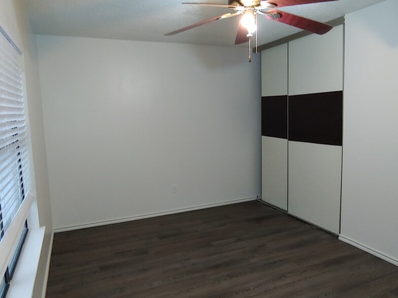 Bedroom 3 - 6466 Beech Trail Dr