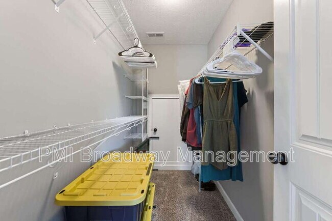Building Photo - 1259 Eagle's View Dr