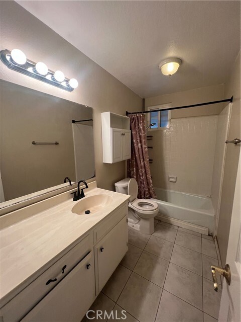 Building Photo - 6597 Sandy Ln