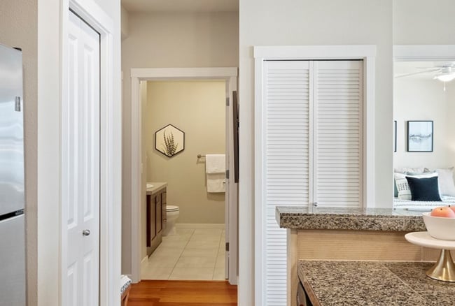 Building Photo - 16141 Cleveland St