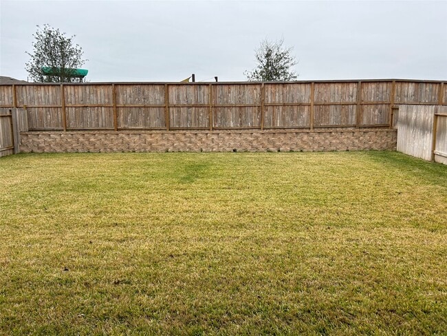 Building Photo - 40434 Gdn Hts Ln