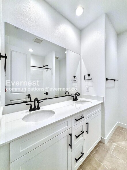 Building Photo - 29564 Monarch Rd