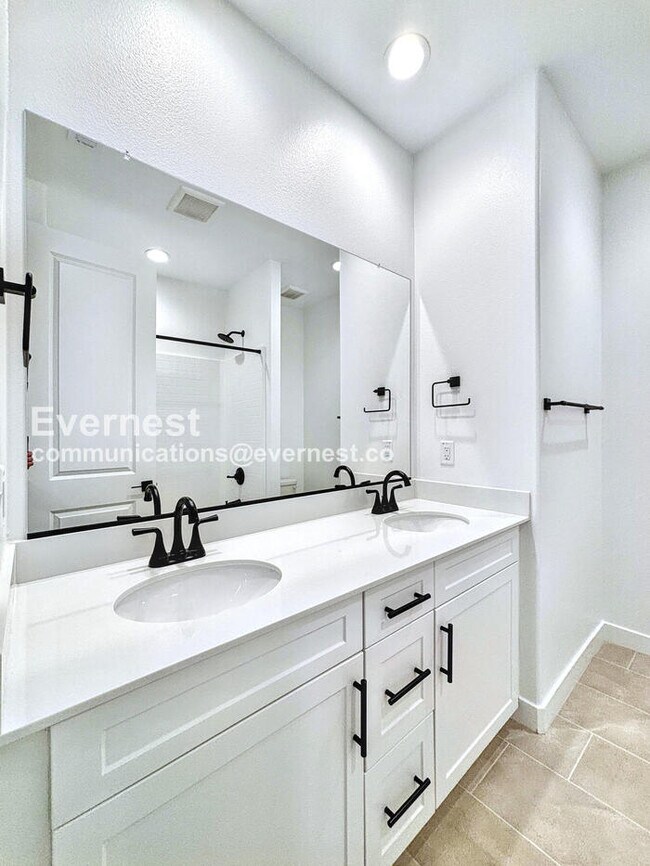 Building Photo - 29564 Monarch Rd