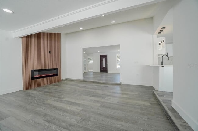 Building Photo - 1797 Birch Dr