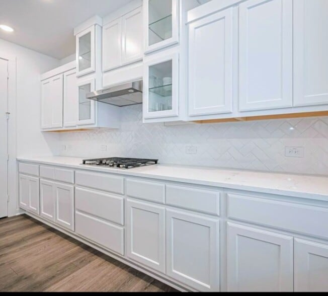 Building Photo - 12331 Palmetto Dr