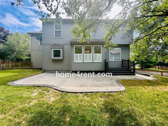 Building Photo - A Fantastic Four Bedroom, Olathe Home w/ N...