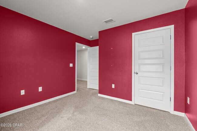 Building Photo - 6416 Bellavia Ln
