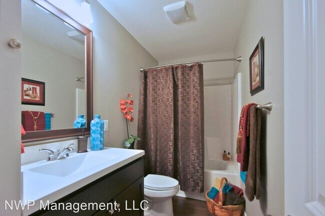 Building Photo - 3 br, 2 bath House - 3965 Cottage Drive
