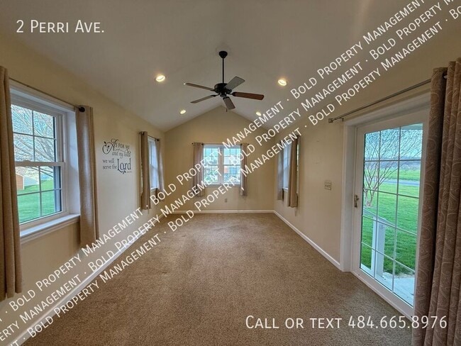 Building Photo - 2 Perri Ave