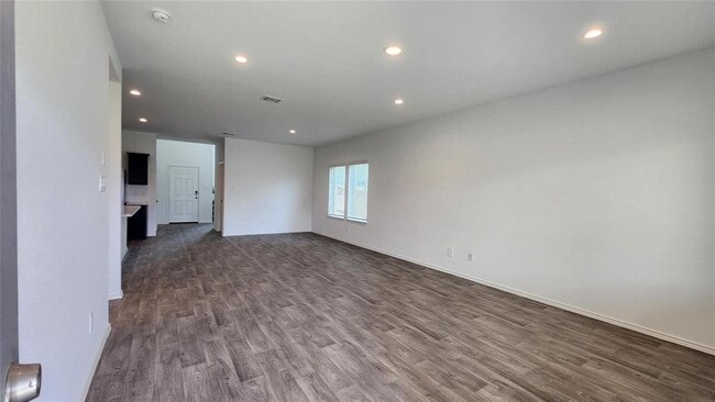 Building Photo - 14513 Lily Plns Dr