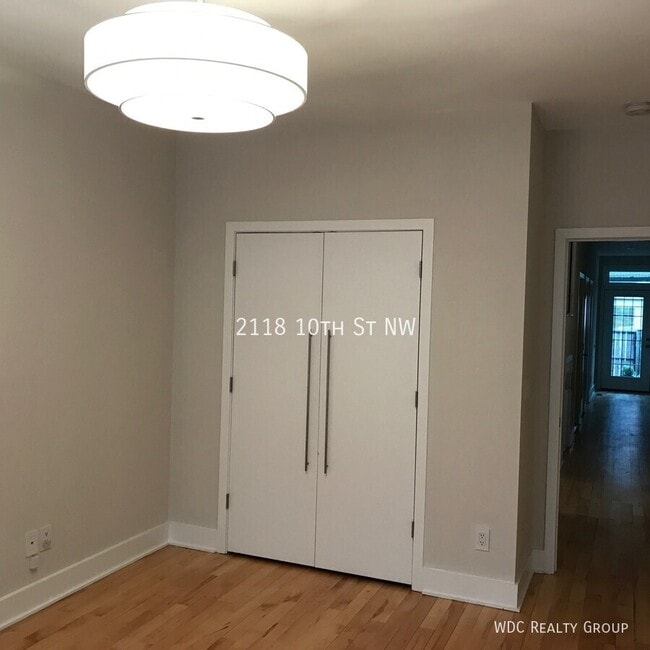 Building Photo - 2118 10th St NW