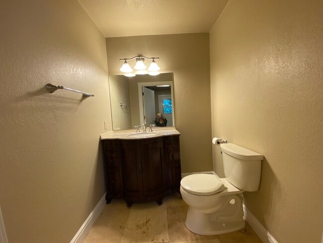 Building Photo - 10959 Alta Sierra Dr
