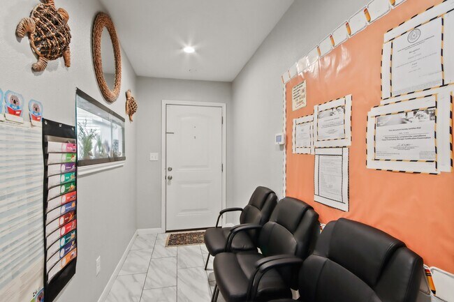 Building Photo - 5302 Treaschwig Rd