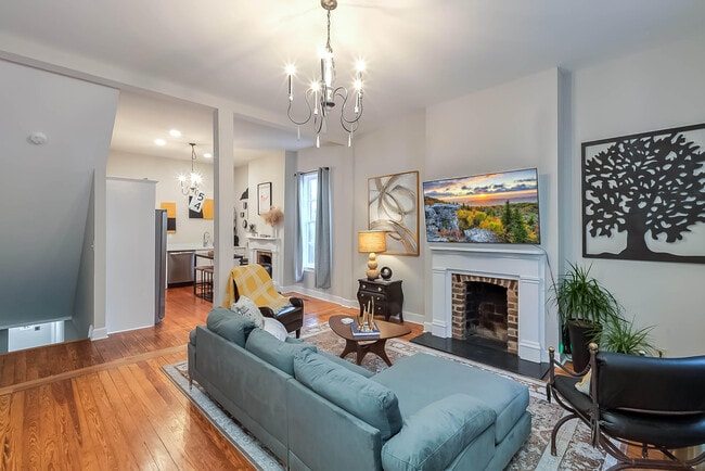 Building Photo - 612 Shelby St