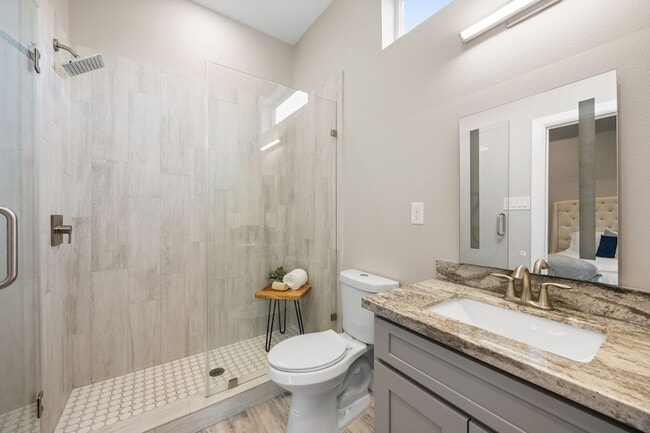 Building Photo - 317 E 35th St