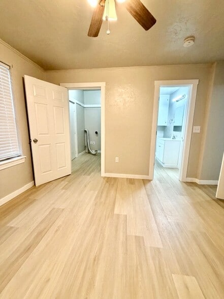 Building Photo - 1912 NW 12th St