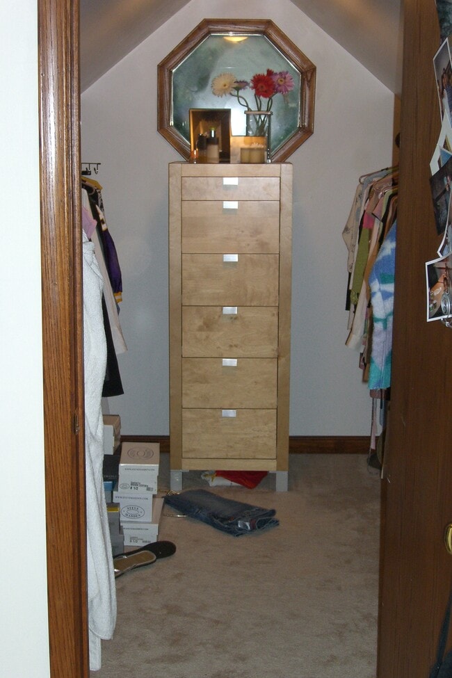 Building Photo - 4444 Cedar Ave