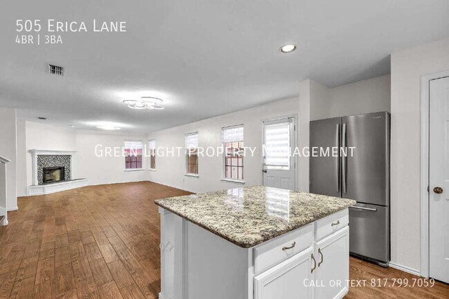 Building Photo - 505 Erica Ln