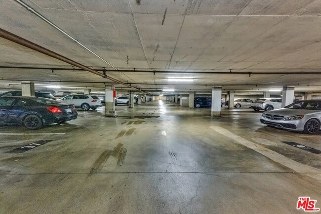 Building Photo - 7740 Redlands St