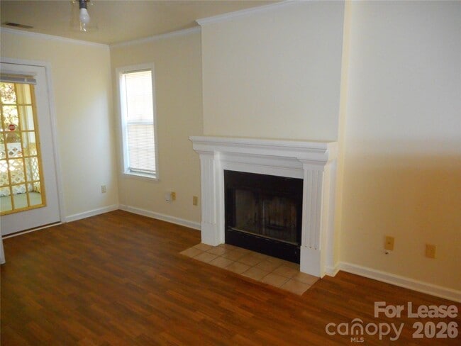 Building Photo - 6622 Bevington Ridge Rd