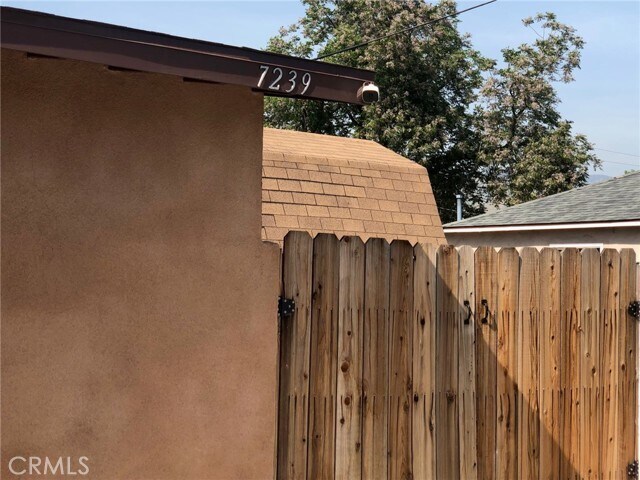 Building Photo - 7239 Sterling Ave