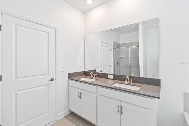 Building Photo - 3013 Howley Aly