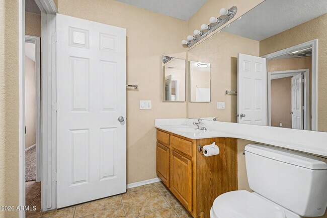 Building Photo - 12899 S 175th Ave