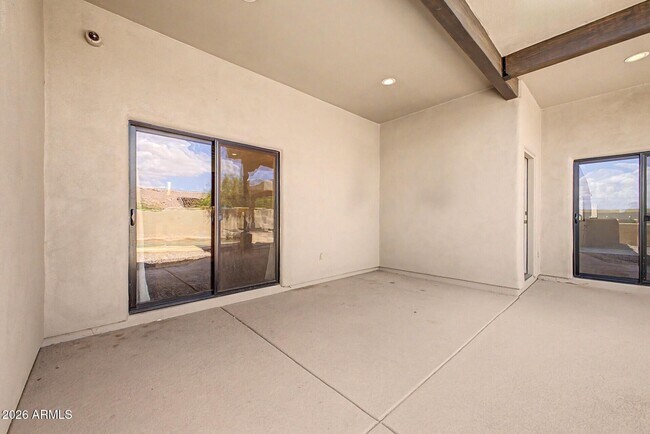 Building Photo - 15452 Chicory Dr