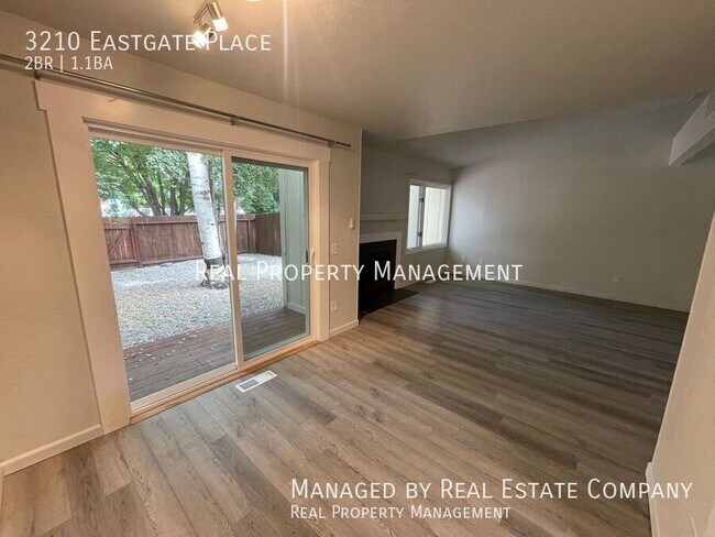 Building Photo - 3210 Eastgate Pl