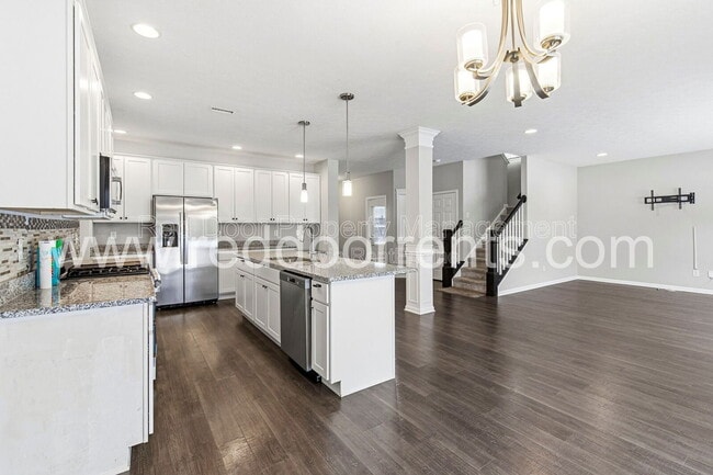 Building Photo - 8276 Sonata Pl