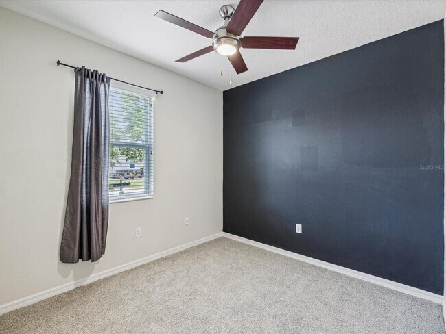 Building Photo - 11525 Southern Creek Dr