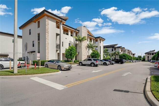 Building Photo - 10425 NW 82nd St