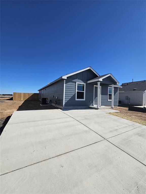 Building Photo - 2304 Blizzard Dr