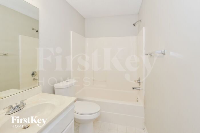 Building Photo - 7701 Belmont Run Cove