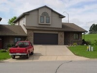 Building Photo - 1509 Kenwood Dr