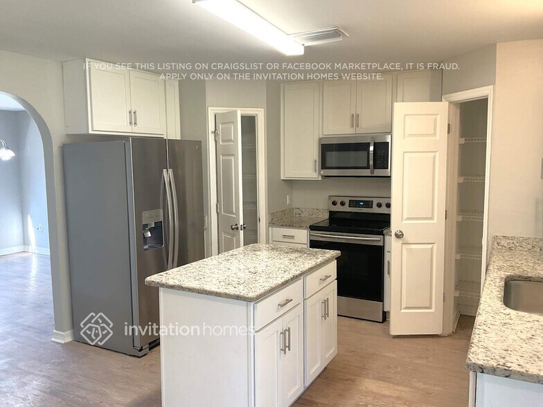 Building Photo - 1114 Dartford Dr