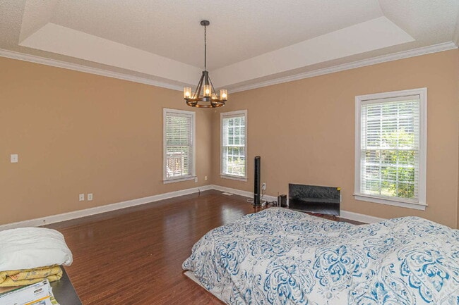 Building Photo - Stunning & Spacious Home in Walnut Hill! 4 Bedrooms | 4 Bathrooms w/ Lawn Care and Trash Service ...