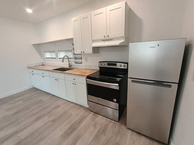 Building Photo - Upgraded 1 bedroom/1 bath in Beaumont!