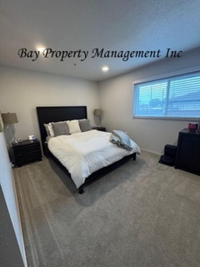 Building Photo - Coming in January! Beautiful 2 Bedroom, 2.5 Bath Home with Upgrades Throughout