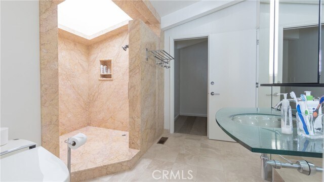 Building Photo - 30421 Mirador Ct