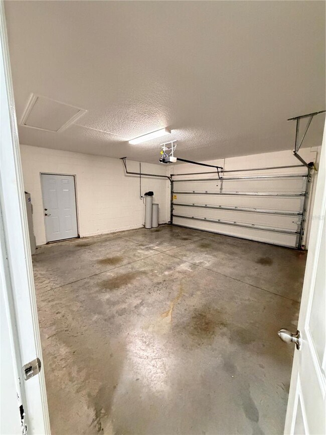 Building Photo - 4636 Marcos Cir